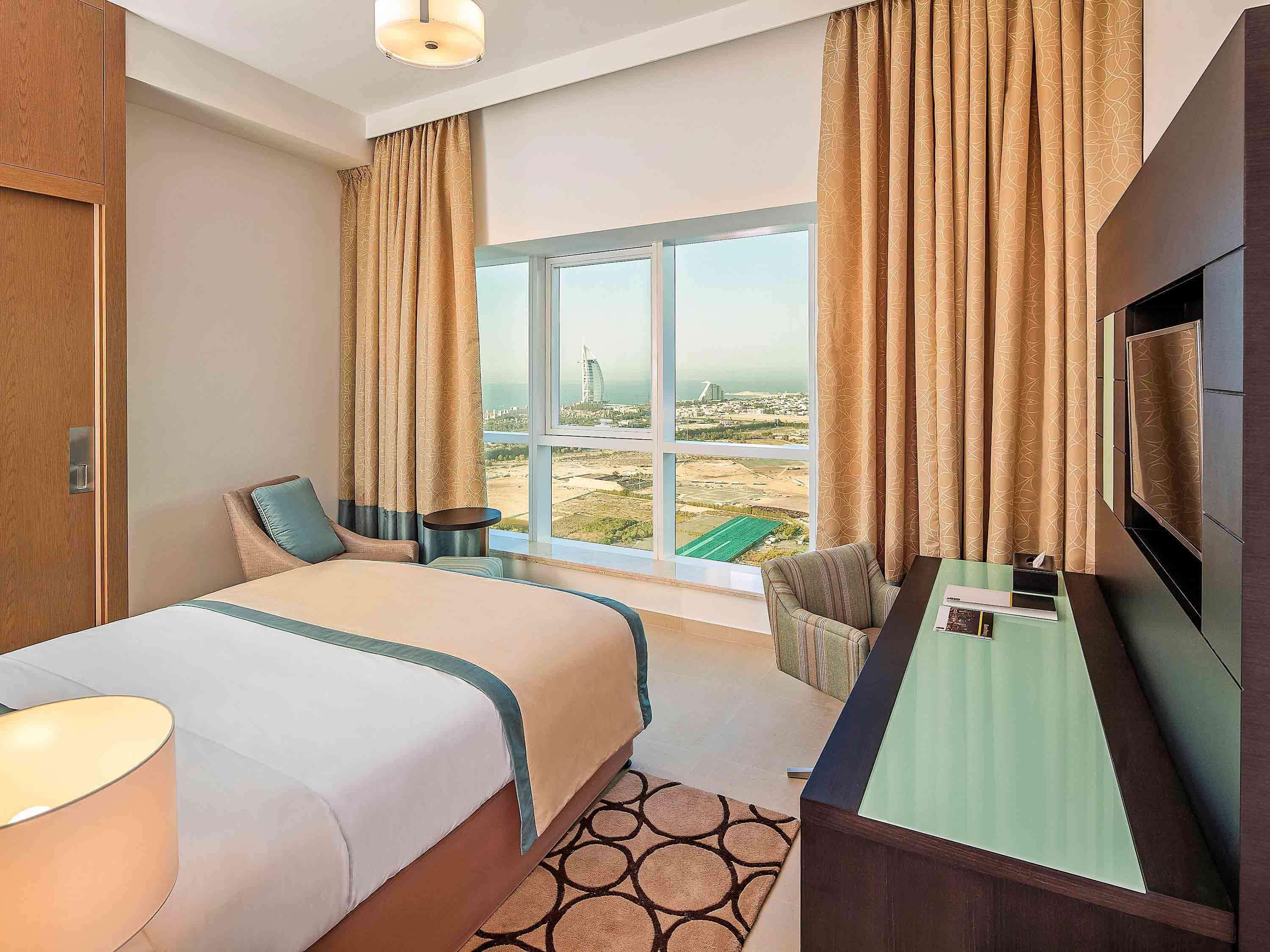 3 Bedrooms, Apartment