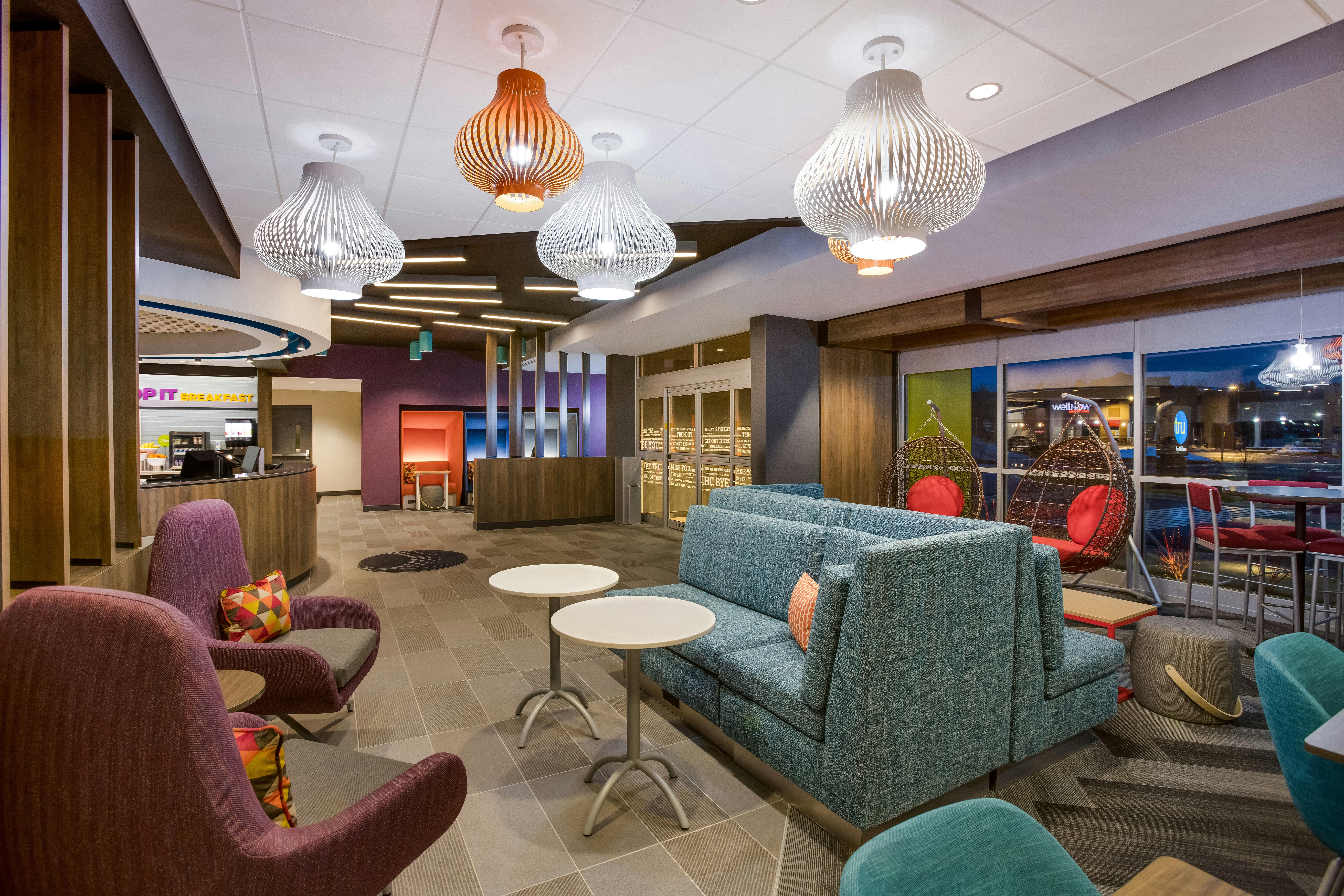 Tru by Hilton Traverse City 24/33