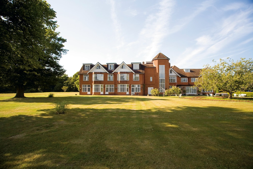 Grovefield House Hotel 54/57