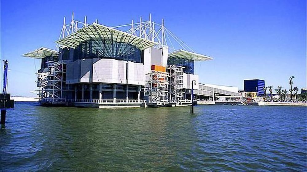 Radisson Blu Lisbon 64/69