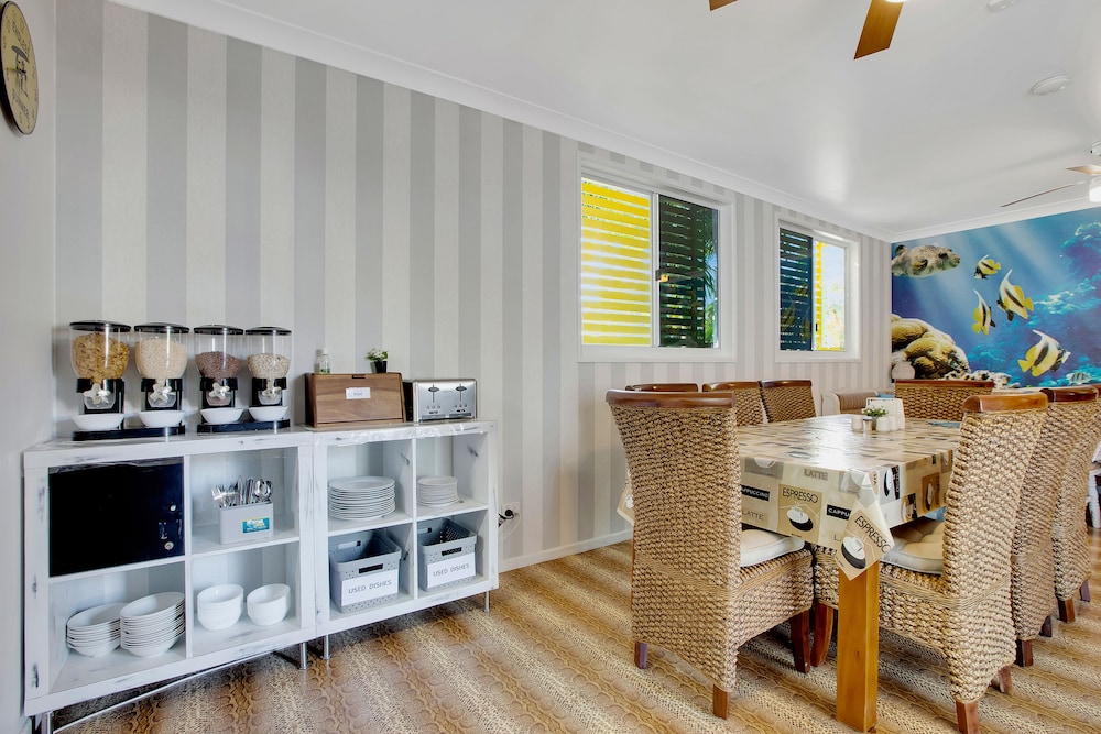 Coral Inn Yeppoon 10/67