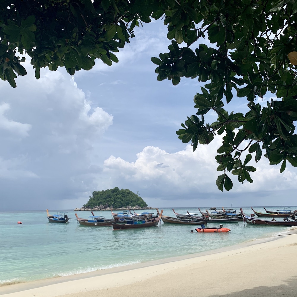 Castaway 65/72