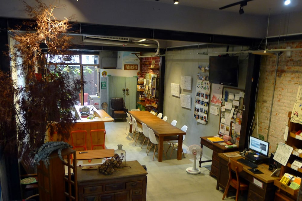 Fuqi Hostel - Heping 41/58
