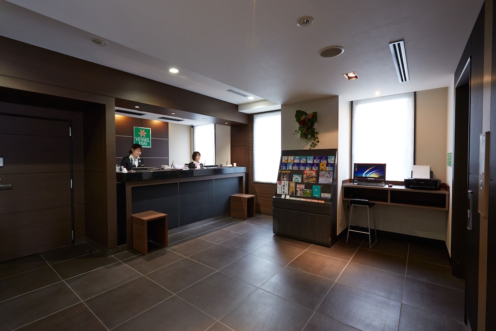 Vessel Inn Hakata Nakasu 7/66