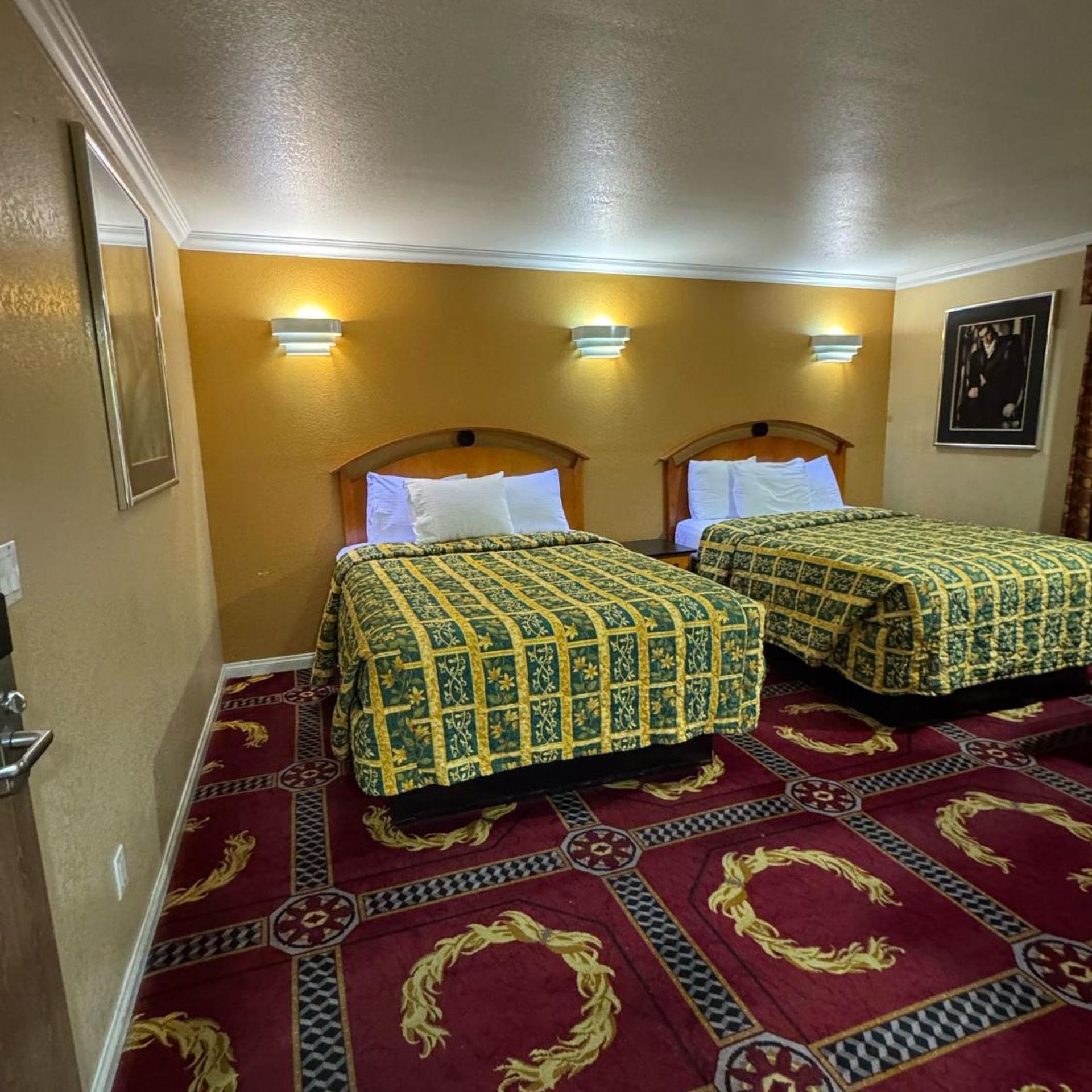 Sunrise Inn Gardena 15/27