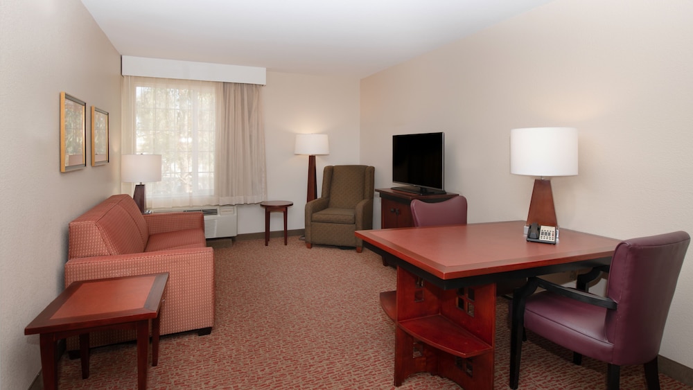 Larkspur Landing Extended Stay Suites South San Francisco 26/57
