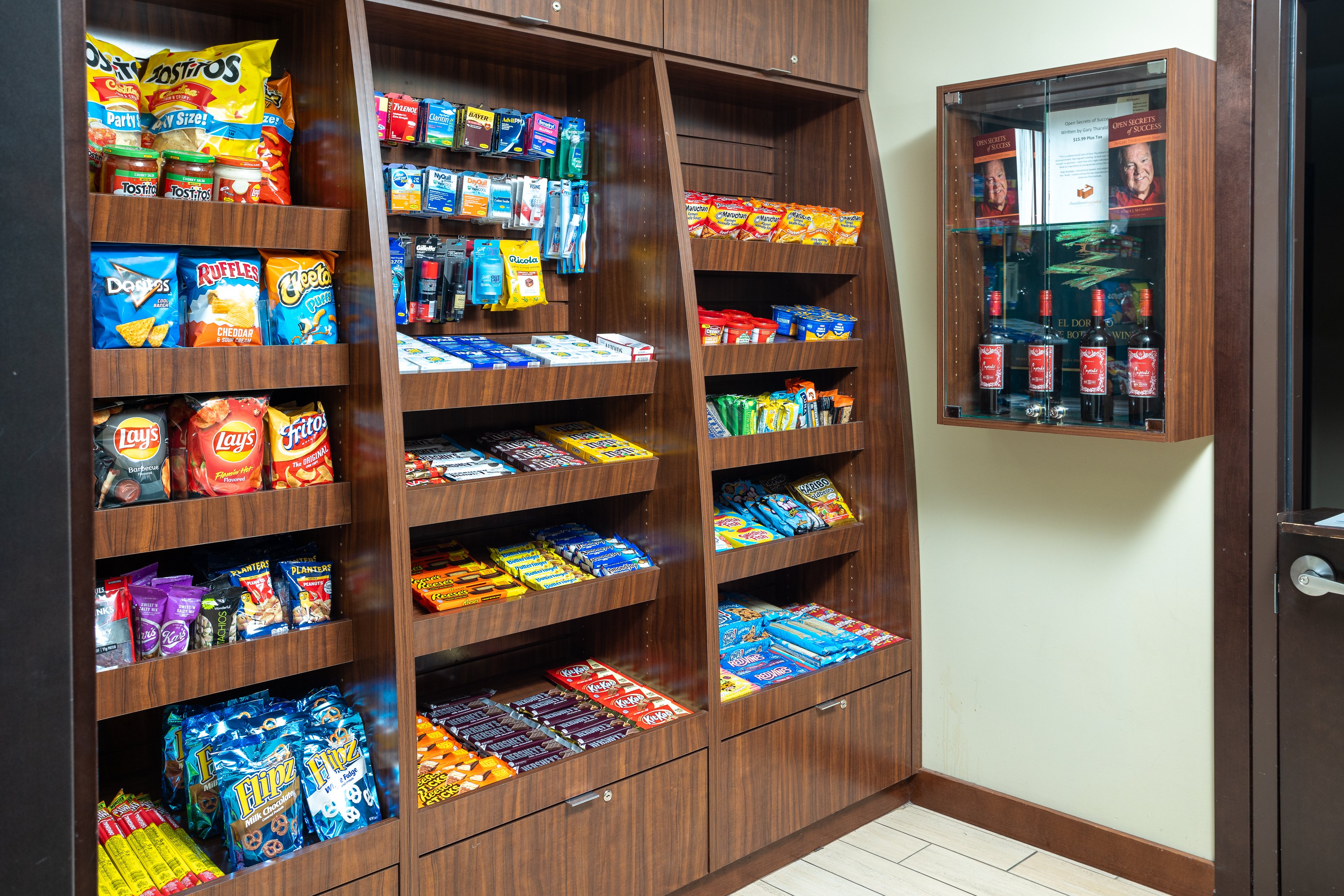 Staybridge Suites Sacramento - Folsom 76/79