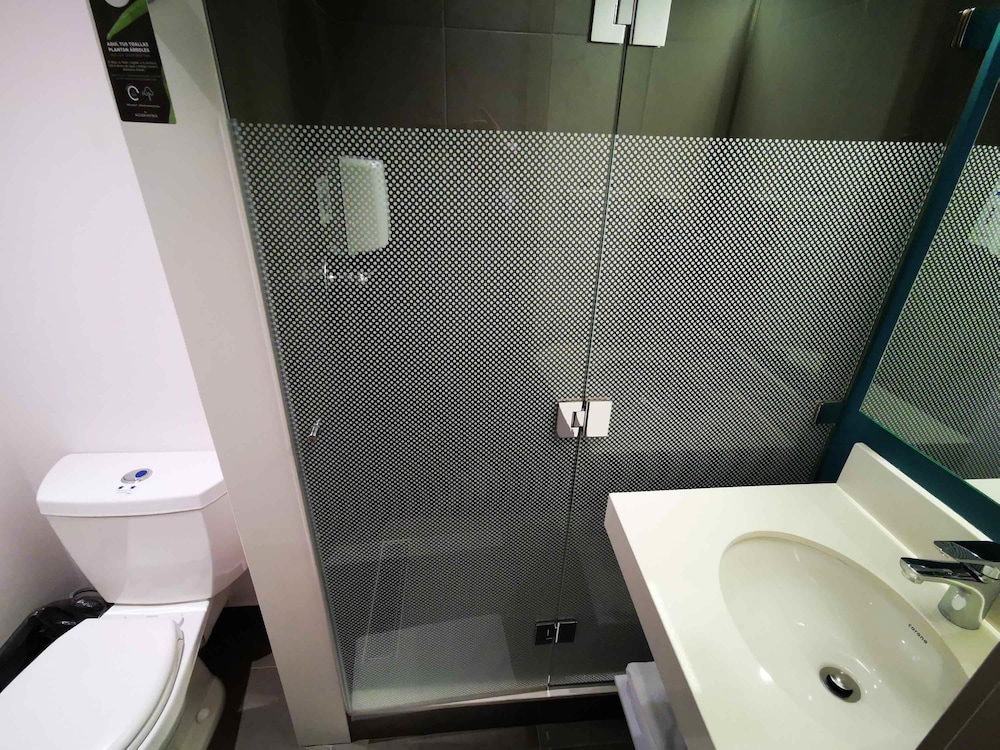 Ibis Budget Medellin Itagui Metro 41/41