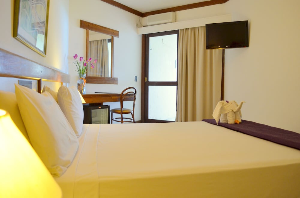 Porto Seguro Eco Bahia Hotel 11/85
