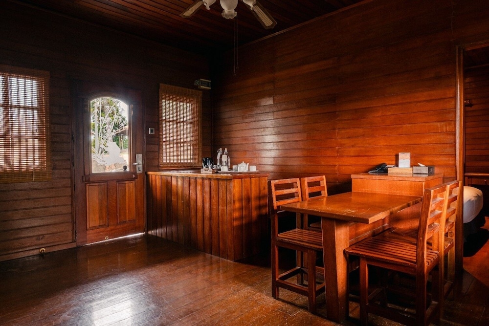 KTM Resort 27/50