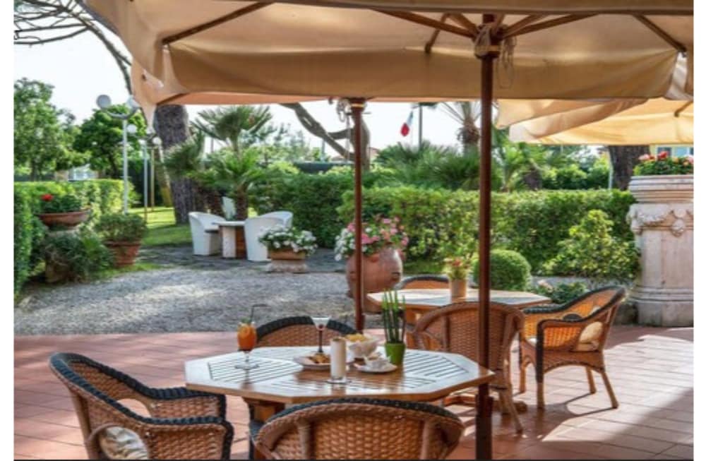 Versilia Palace Hotel 32/44
