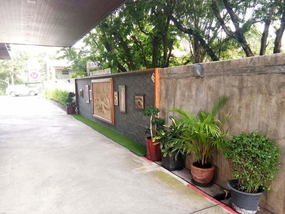 Km Kwanphayao Hotel 47/50