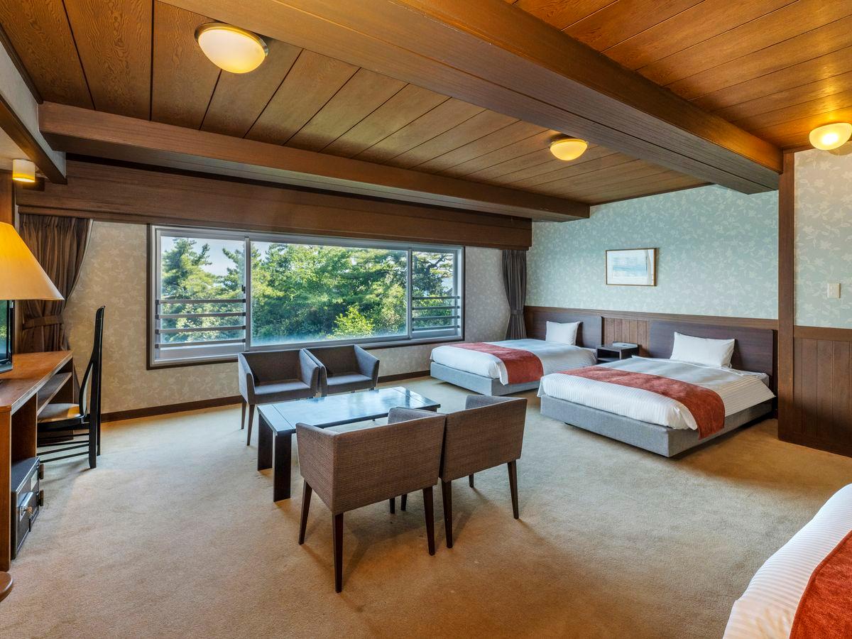 Semi Room, Ocean, Deluxe, Triple, 3 Semi Double Beds، Hotel New Akao 3/3