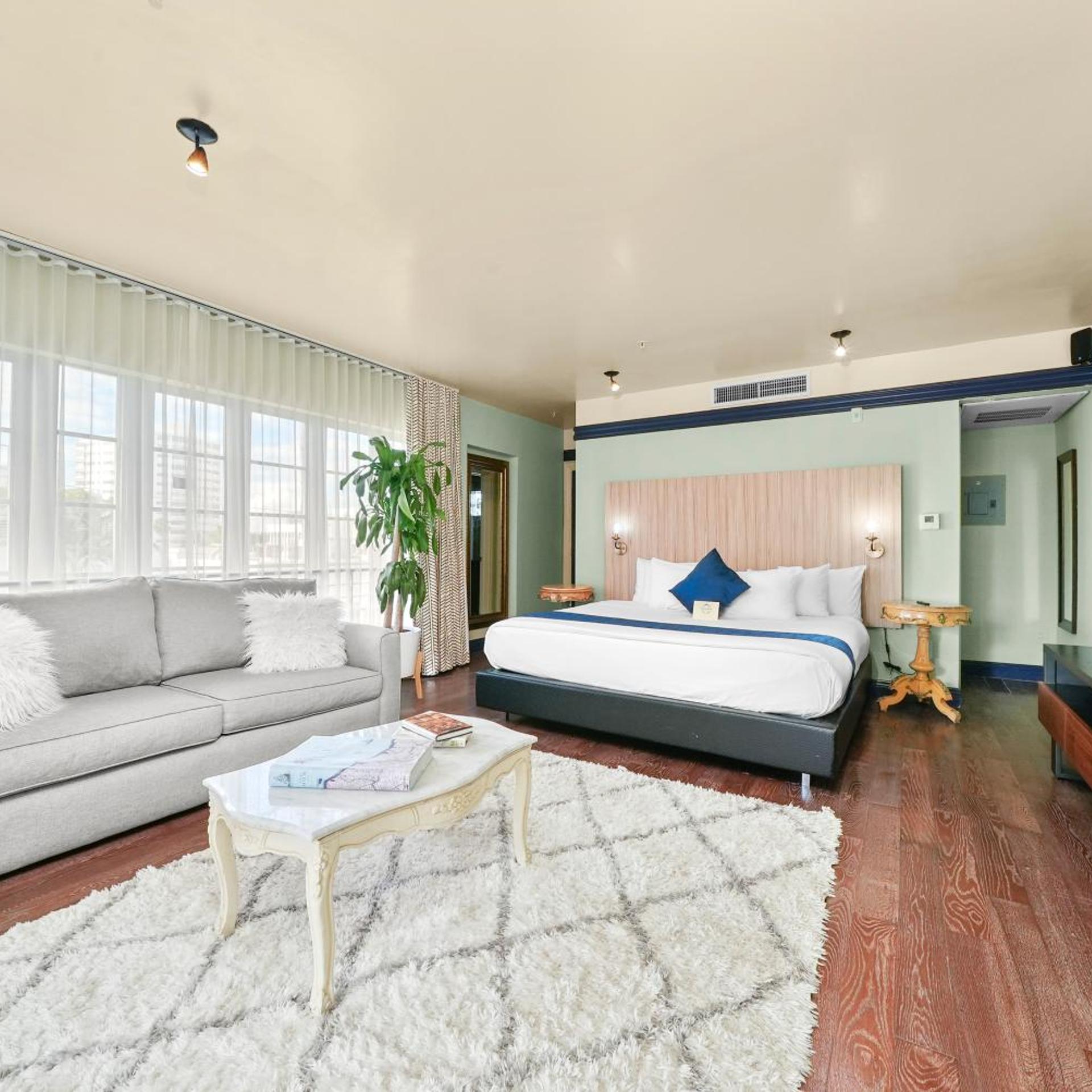Roof Top, Penthouse, Studio, Terrace، Riviera Suites South Beach 2/3