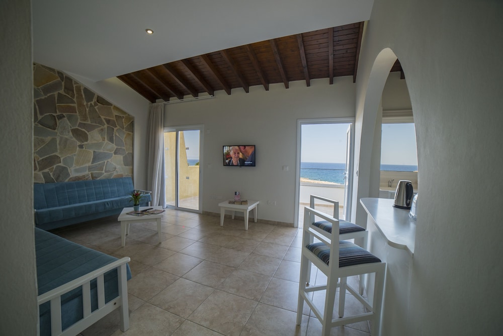 Myroandrou Hotel Apartments 22/38
