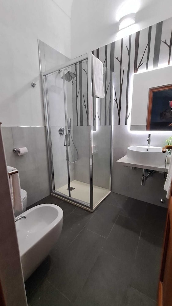 1 BEDROOM, COMFORT, DOUBLE BED