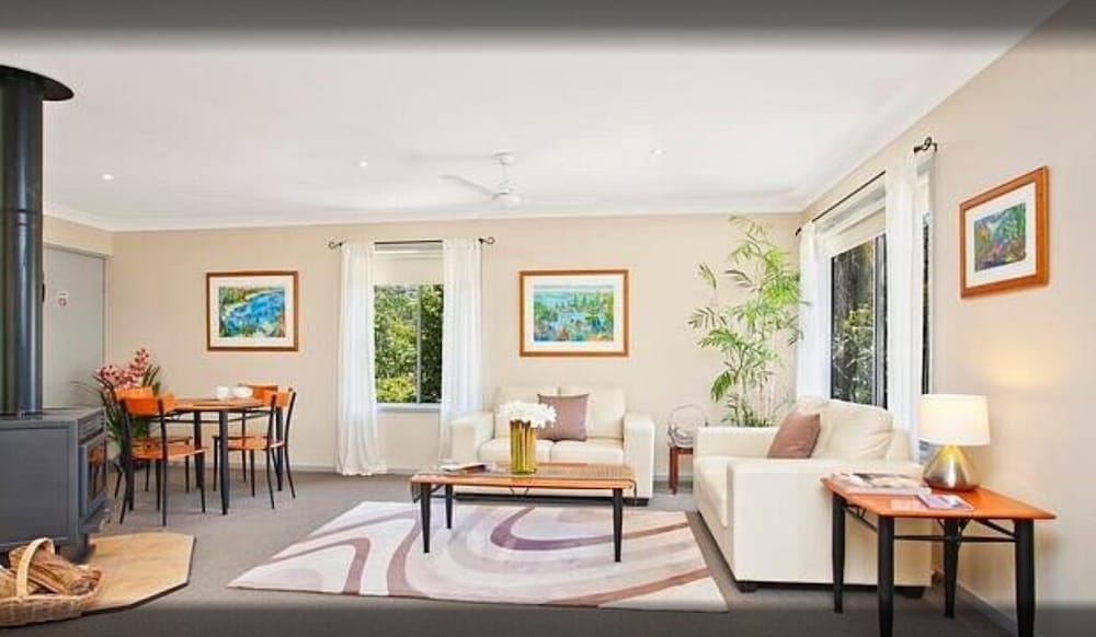 Tiarri Terrigal 27/50