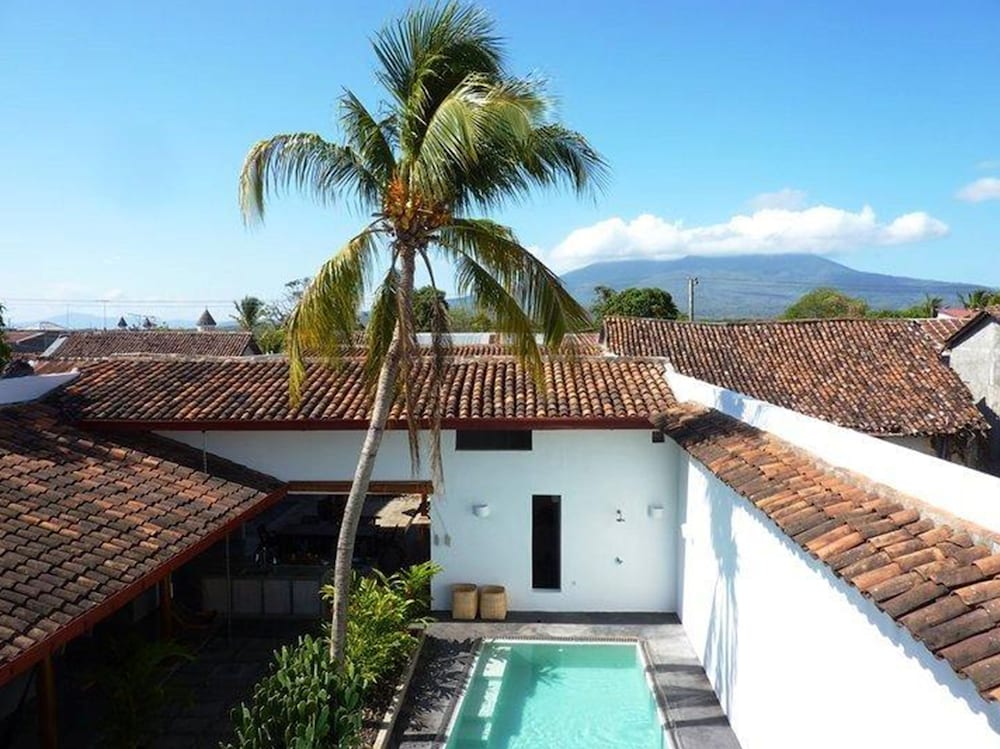 Los Patios Hotel 3/43