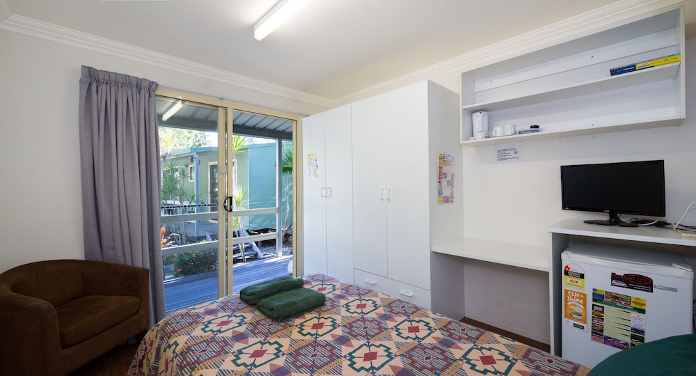 KIPARA TROPICAL RAINFOREST RETREAT 48/65