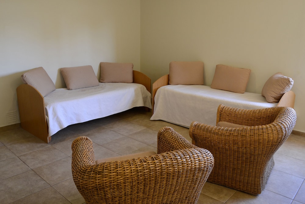 Maue Apart Hotel 10/36