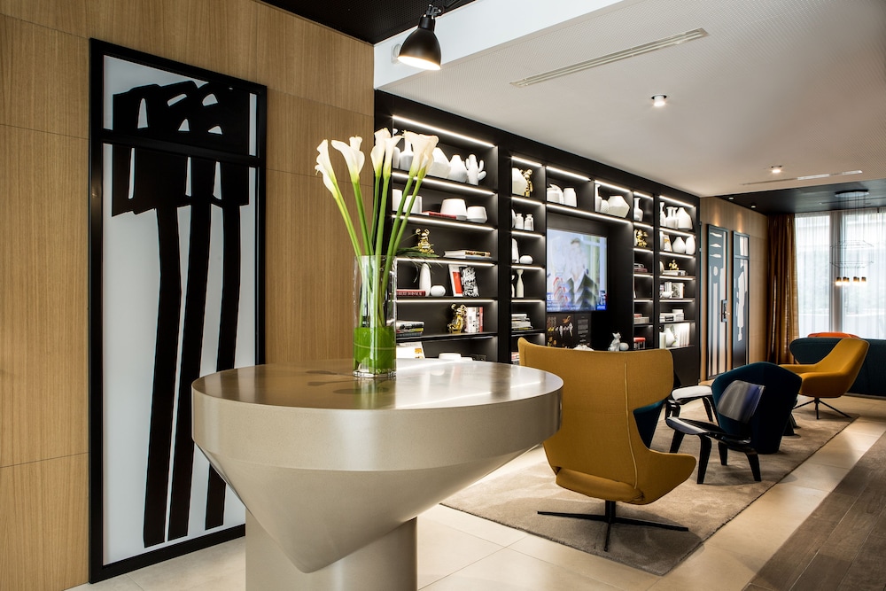 Mercure Paris 17 Batignolles 42/71