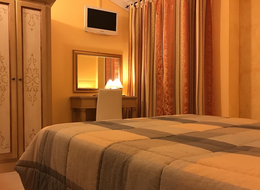 Hotel Berti 7/38
