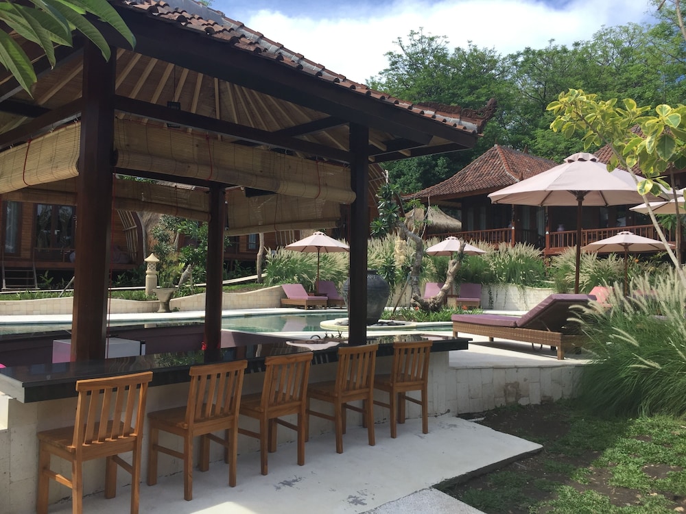 Paradesa Villa 17/36