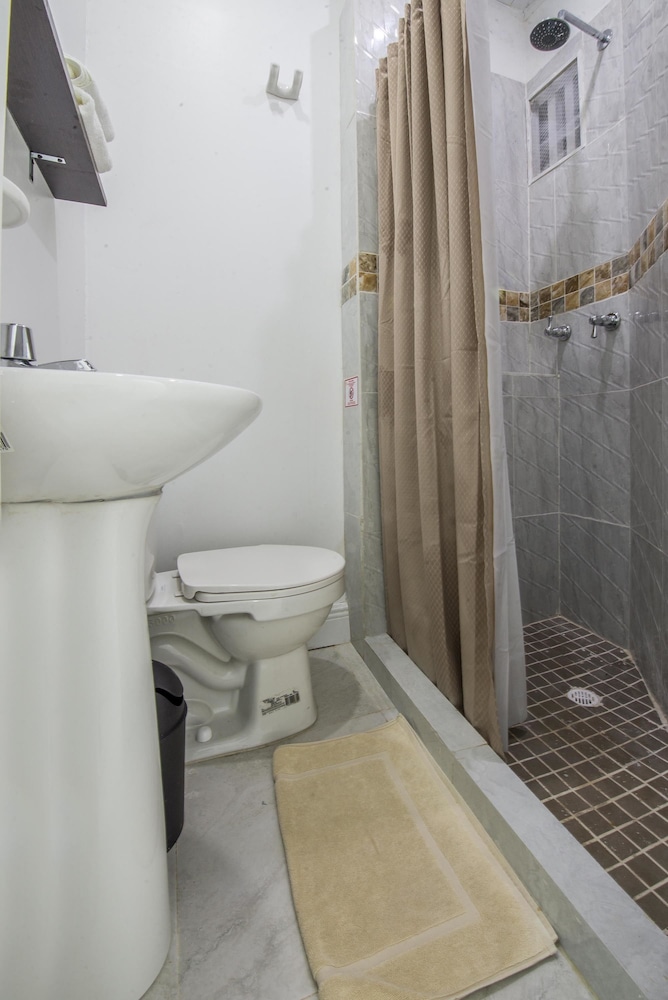 Hotel las Lunas 50/50