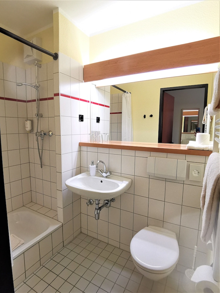 Acron Hotel Quedlinburg 18/59
