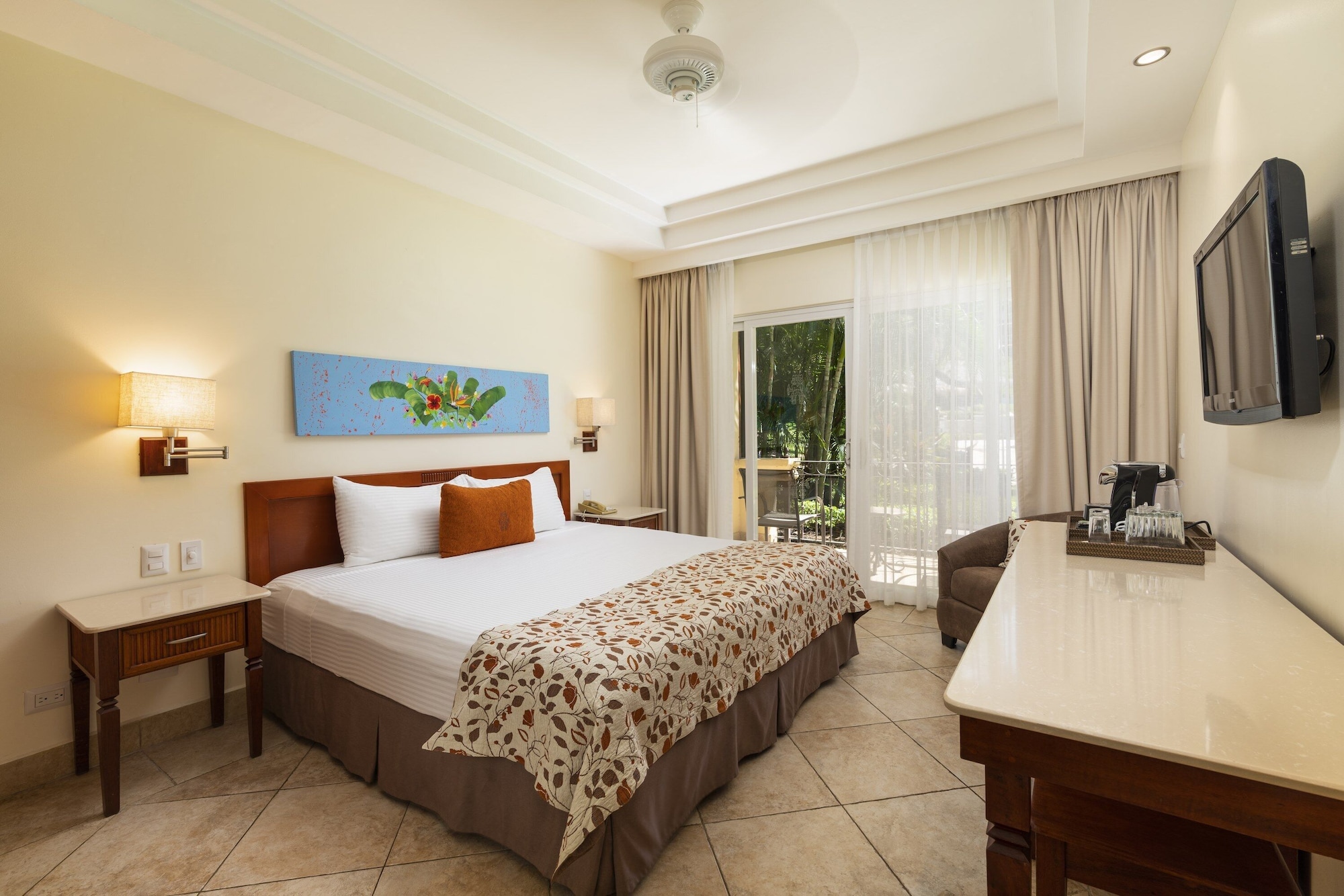 Family, King Bed, Pool View