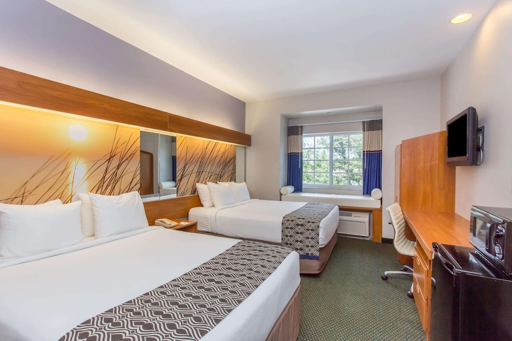 Room, 2 Queen Beds