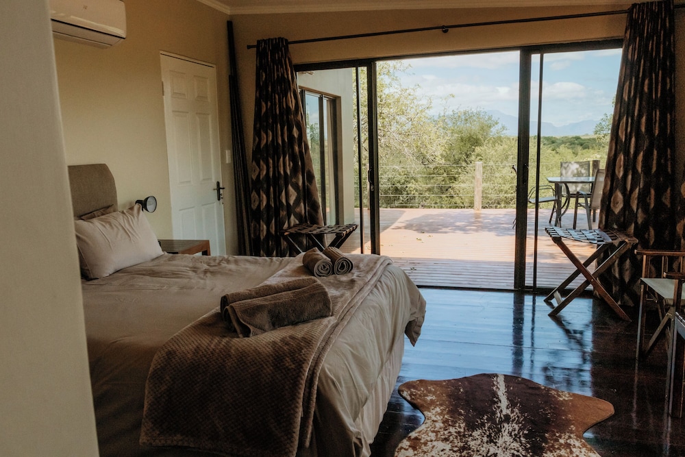 Panzi Lodge 12/50