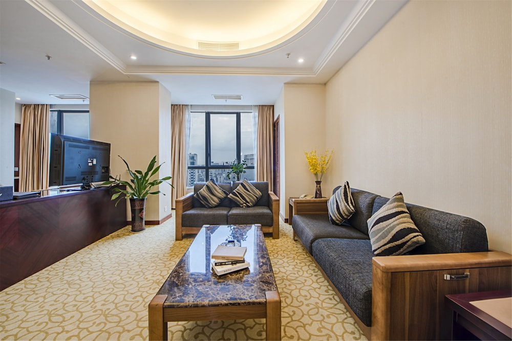 Haikou Baofa Shengyi Hotel 21/27
