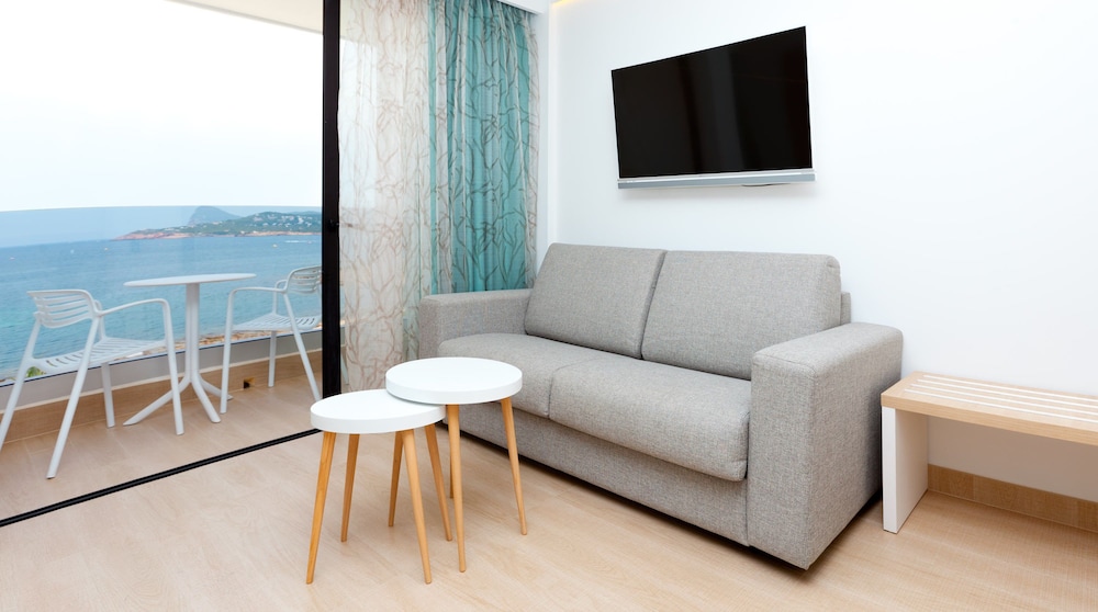 Marvell Club Aparthotel 41/64