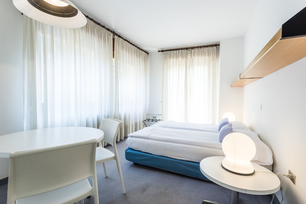 HOTEL RESIDENCE TORBOLE 9/31