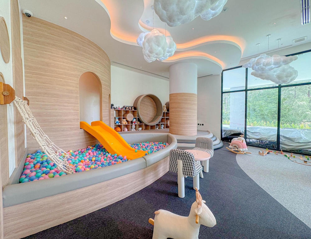 Radisson Resort Layan Phuket 67/75