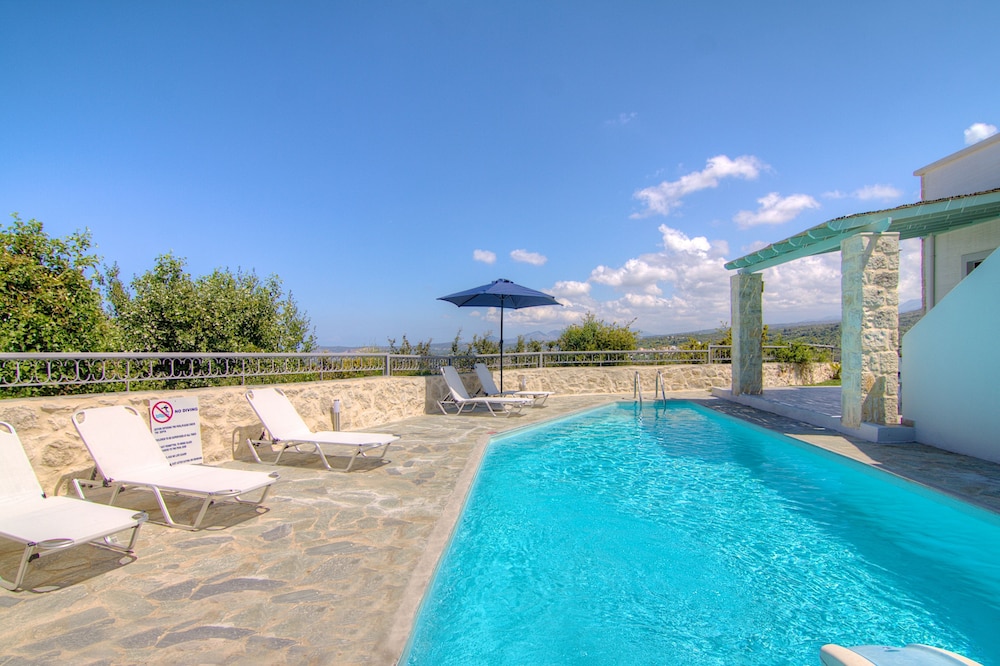 Villa Ikaros 43/50