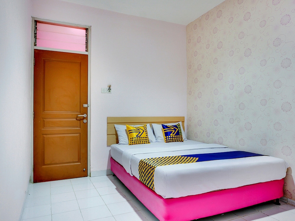 SPOT ON 2214 Wisma Jampea 18/33