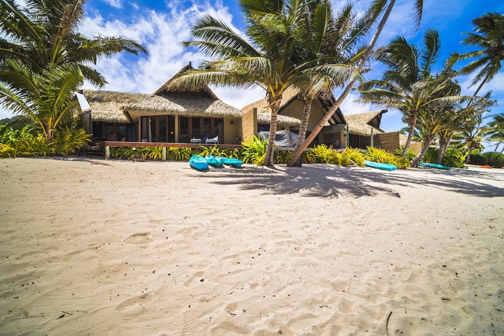 RUMOURS LUXURY VILLAS & SPA 48/60