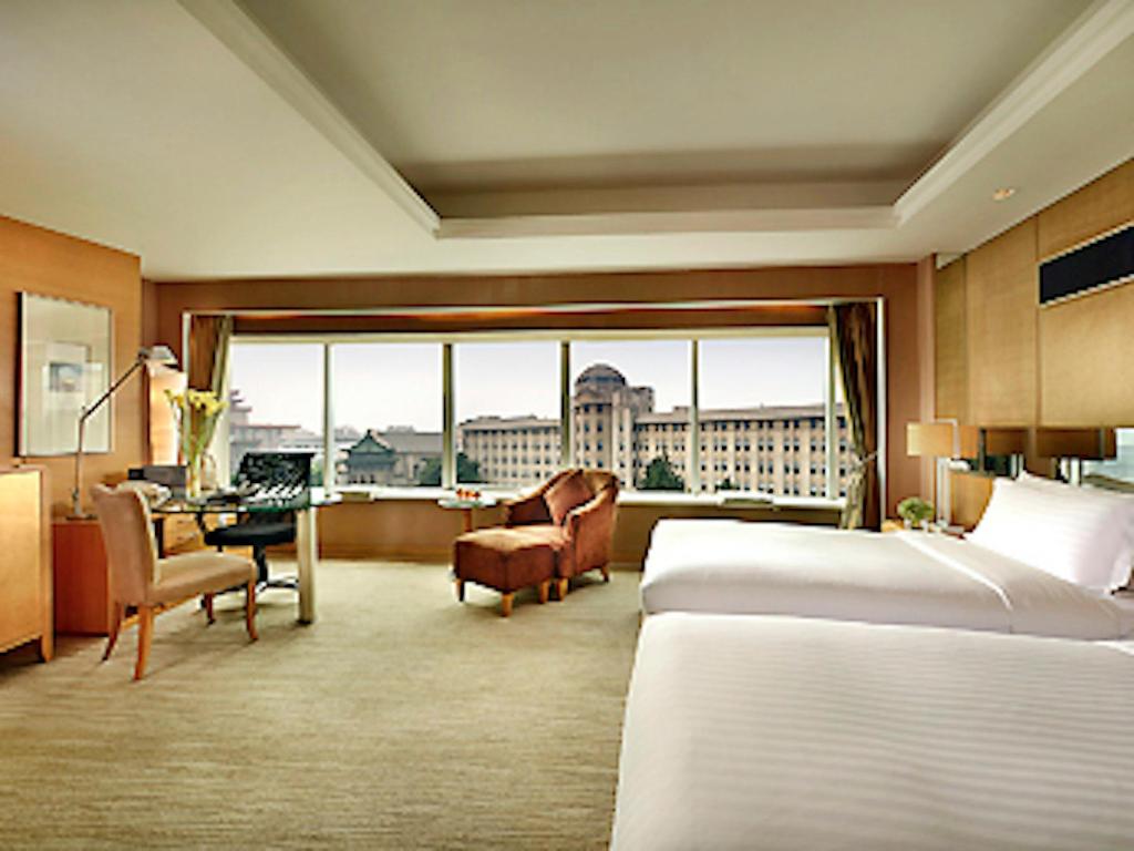 LUXURY, TWIN BEDS, PANORAMIC VIEW