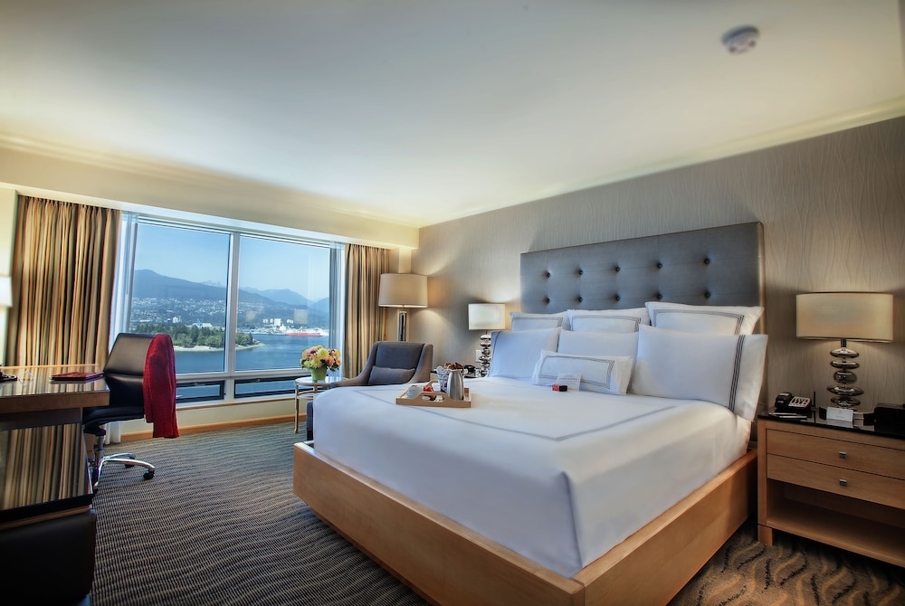 Pan Pacific Vancouver 20/68