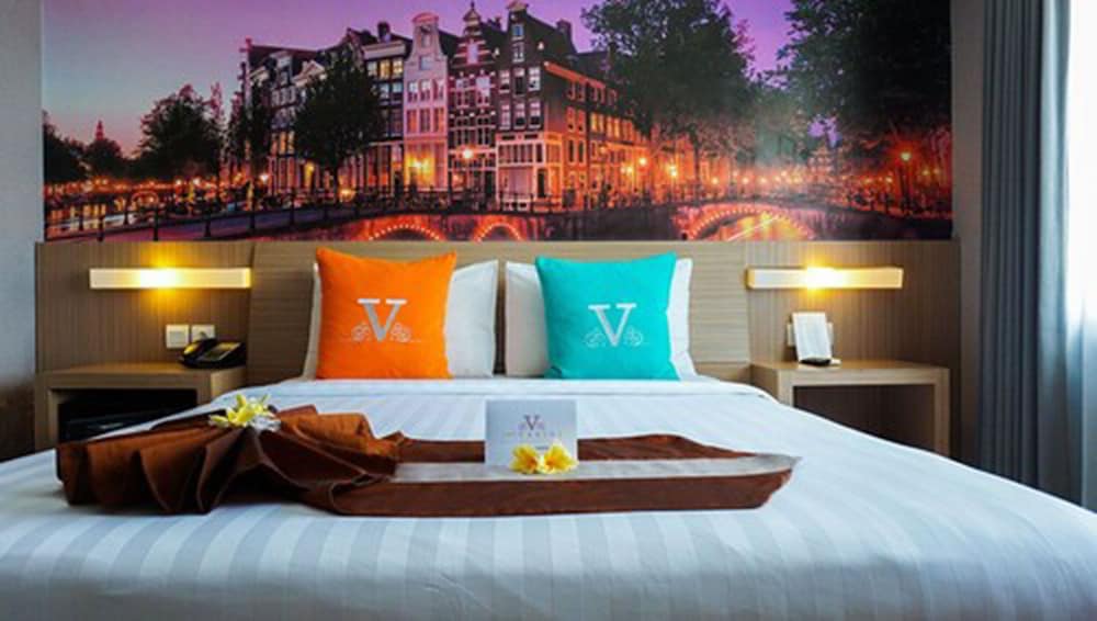 The Vasini Hotel 9/25