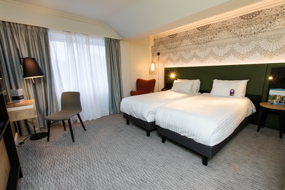 STANDARD, SINGLE BED