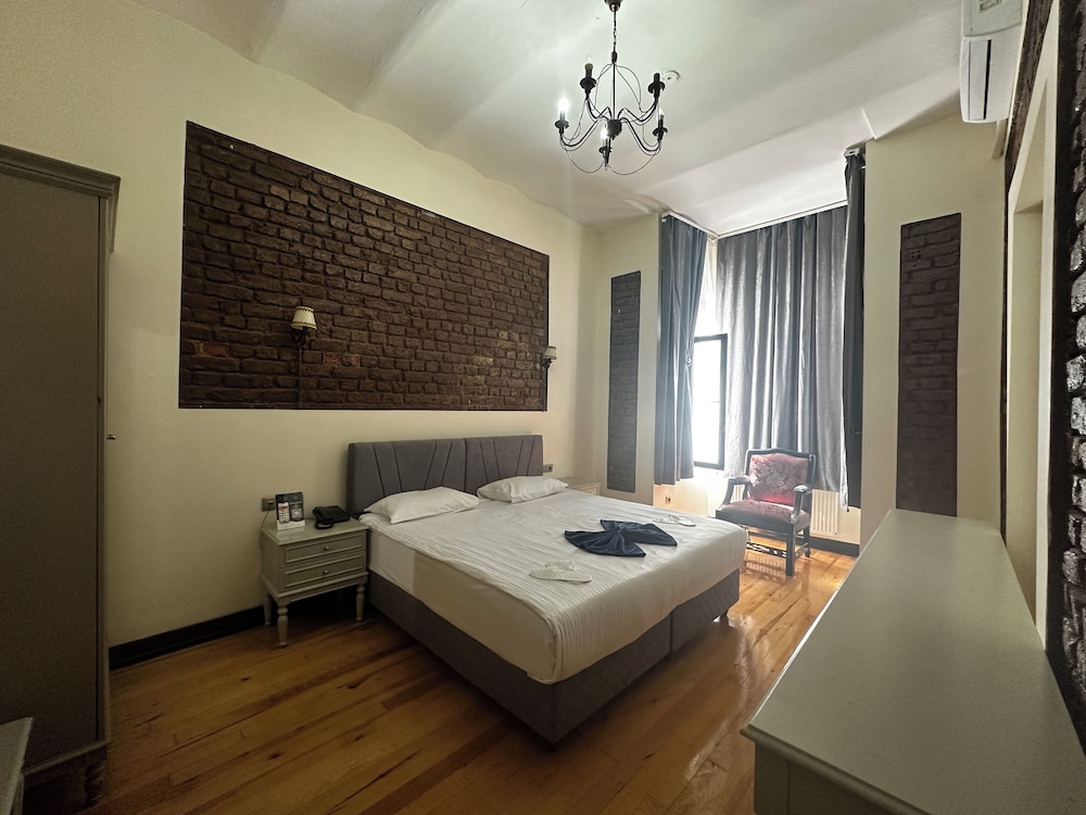 Greenstar Hotel 5/44