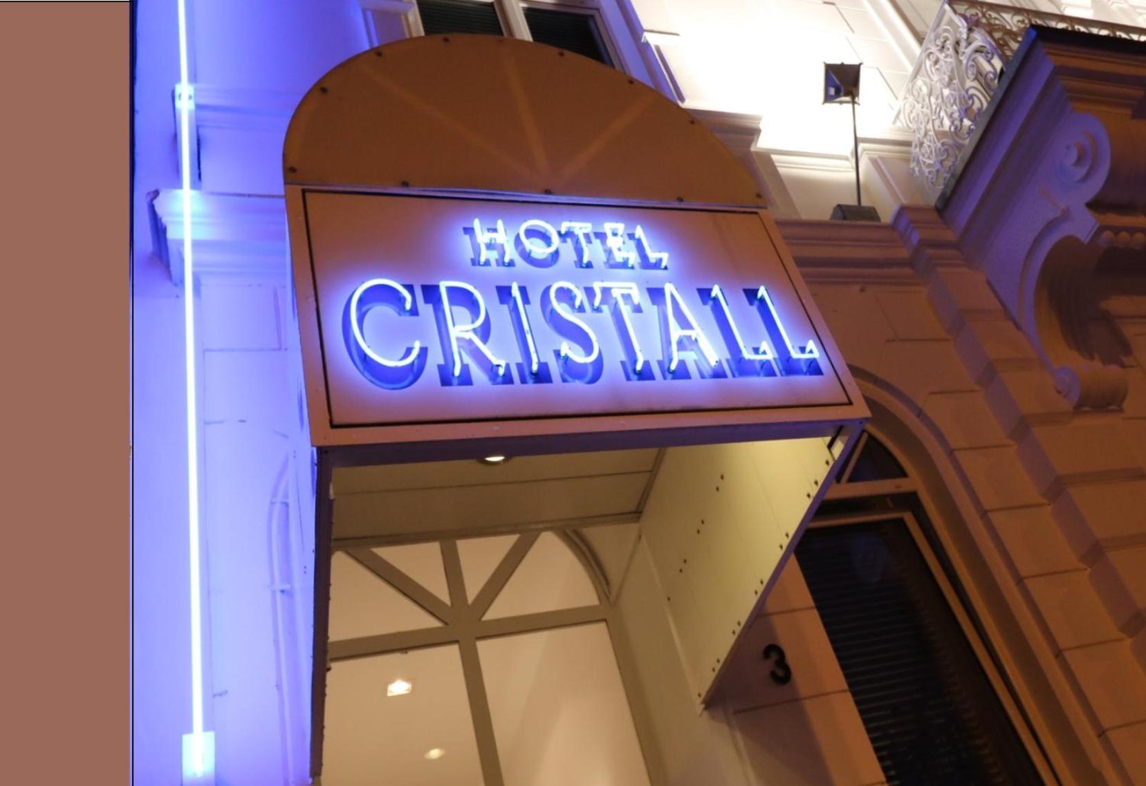 Hotel Cristall 6/57