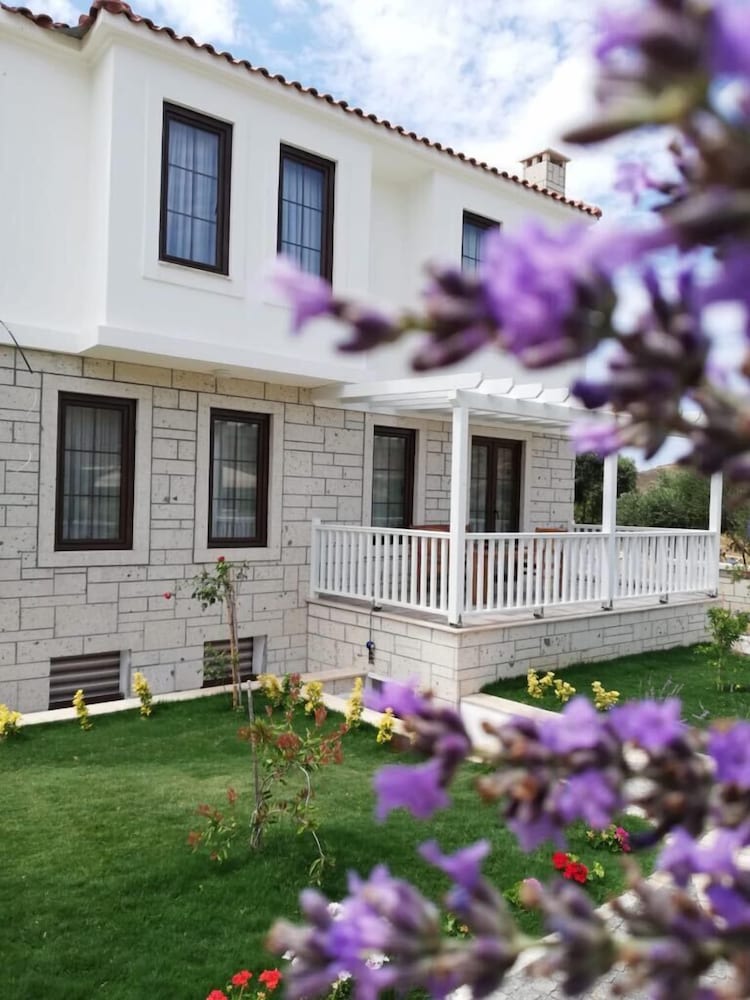 Bozcaada Ersin Konak Butik Otel 27/33