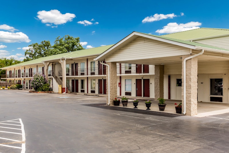 Red Roof Inn Monteagle – I-24 (ex Motel 6 Monteagle TN) 26/28