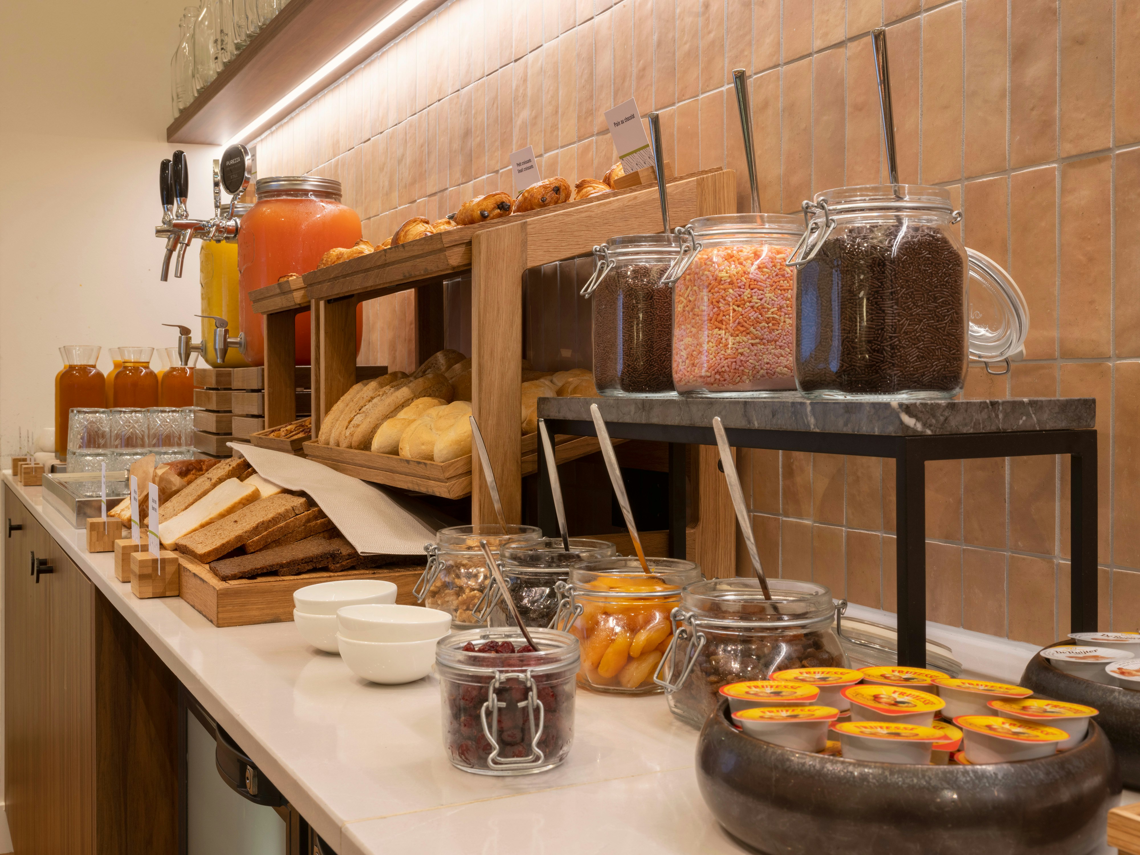 DoubleTree by Hilton Sittard 30/63