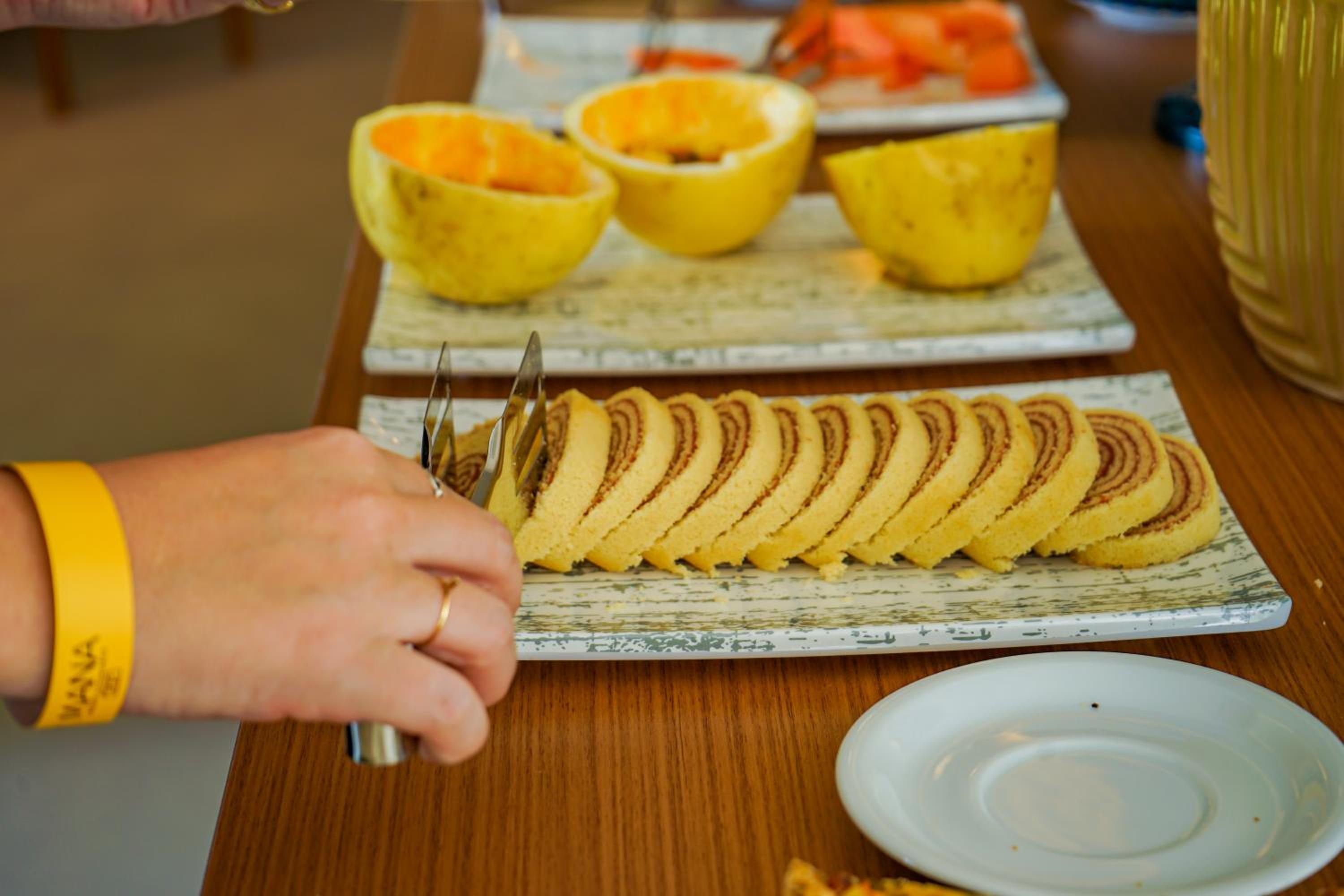 mana beach experience by all