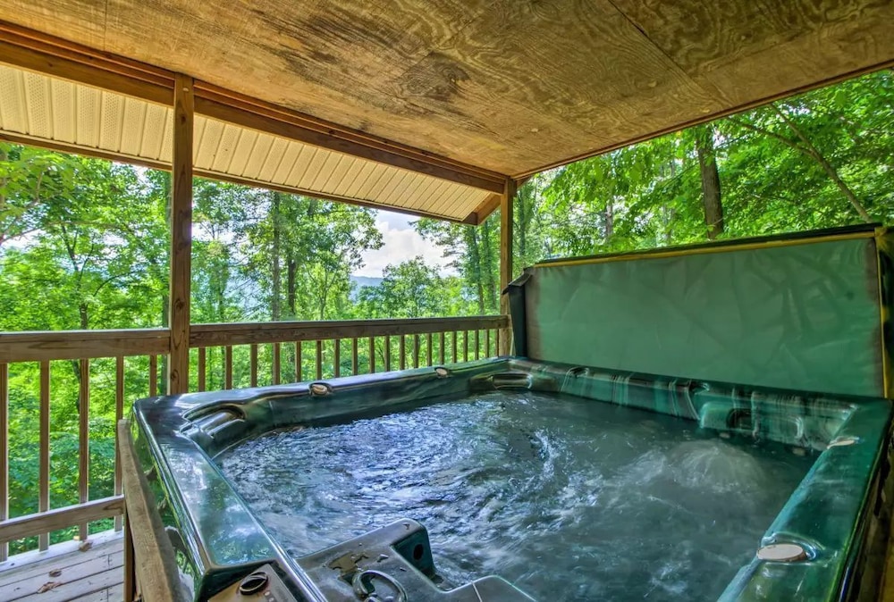 Nantahala Cabins 22/50